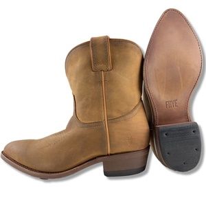 Frye Billy Short Riding Boots Leather Pull On